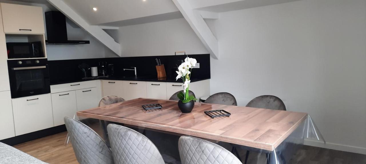 Les Appartements De La B Saint-Benoît-des-Ondes Kültér fotó
