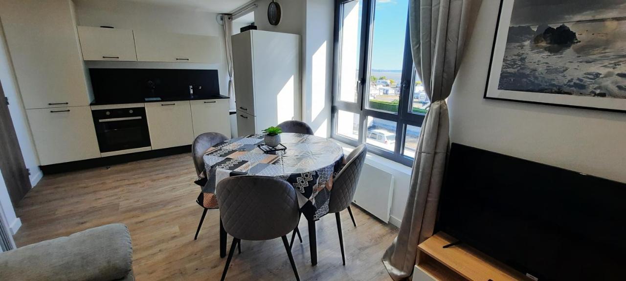 Les Appartements De La B Saint-Benoît-des-Ondes Kültér fotó