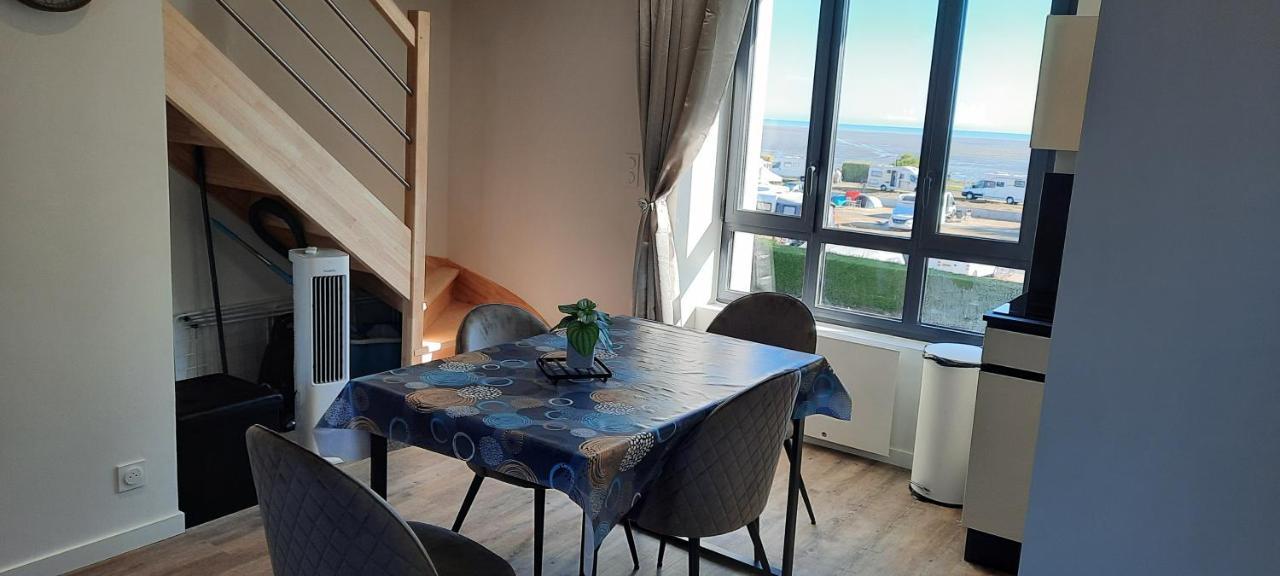 Les Appartements De La B Saint-Benoît-des-Ondes Kültér fotó