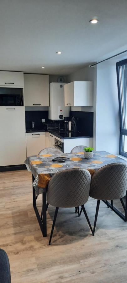 Les Appartements De La B Saint-Benoît-des-Ondes Kültér fotó